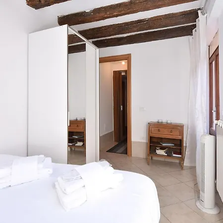 Casa de hóspedes Welc-om Sant'alvise *